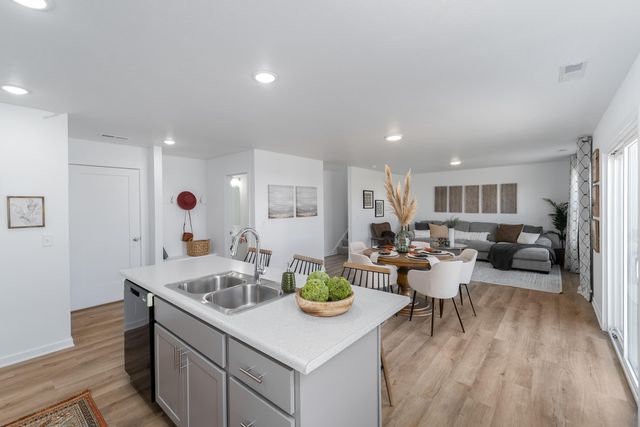 464 Baird Court, Willard, MO 65781