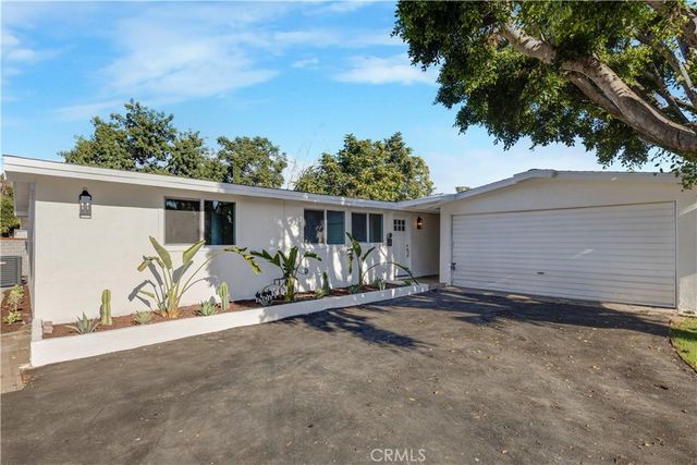 14904 S Ryan Street, Sylmar, CA 91342