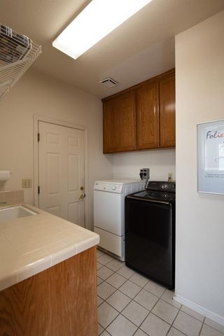 2705 Lake Front Ct, Modesto, CA 95355