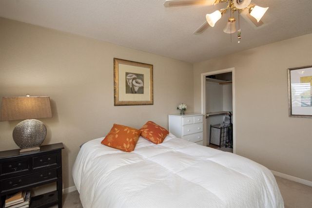 2705 Lake Front Ct, Modesto, CA 95355