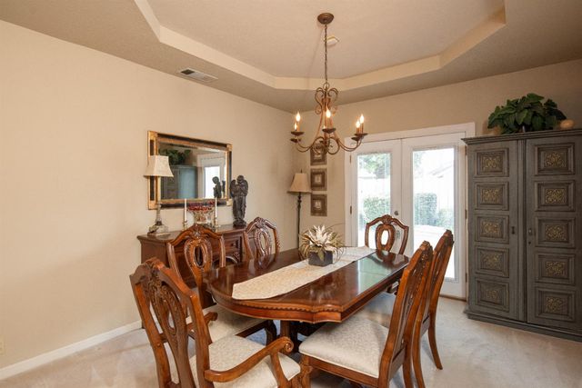 2705 Lake Front Ct, Modesto, CA 95355