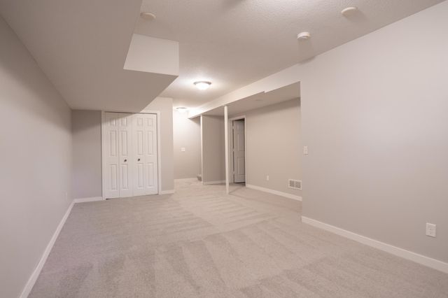 3555 Queen Avenue N, Minneapolis, MN 55412