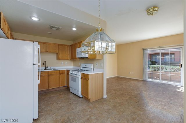 10525 Pine Glen Avenue 108, Las Vegas, NV 89144