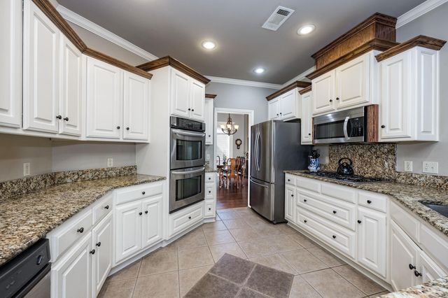 2808 Quick Silver Lane, Sherwood, AR 72120