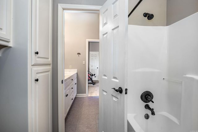 2808 Quick Silver Lane, Sherwood, AR 72120