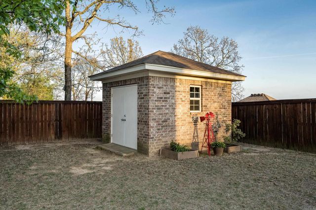 2808 Quick Silver Lane, Sherwood, AR 72120