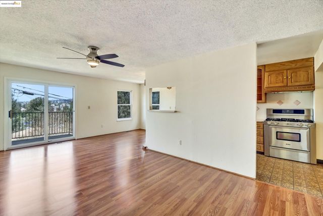 3314 Storer Ave, Oakland, CA 94619