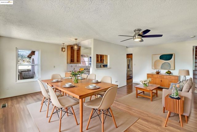 3314 Storer Ave, Oakland, CA 94619
