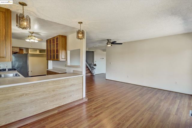 3314 Storer Ave, Oakland, CA 94619