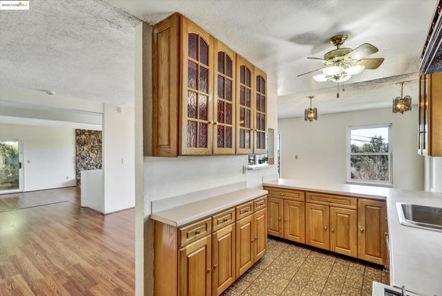 3314 Storer Ave, Oakland, CA 94619