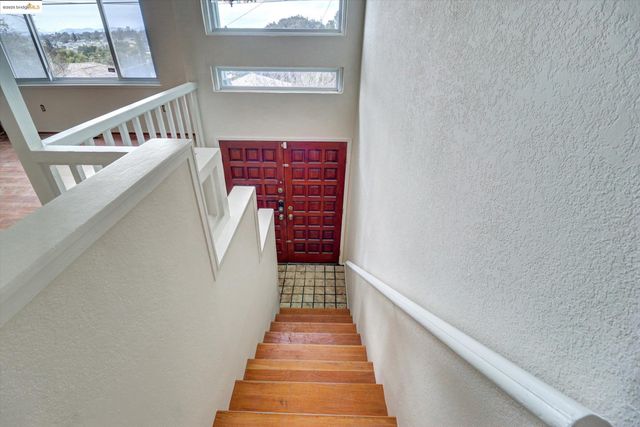 3314 Storer Ave, Oakland, CA 94619