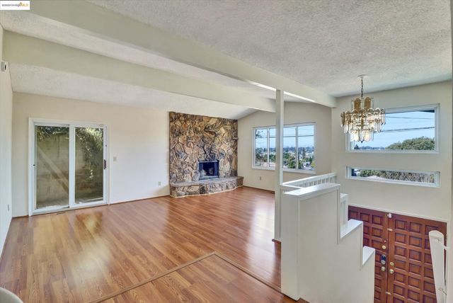 3314 Storer Ave, Oakland, CA 94619