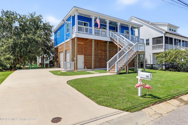 131 Beach View Drive, Pass Christian, MS 39571