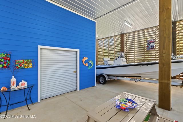 131 Beach View Drive, Pass Christian, MS 39571