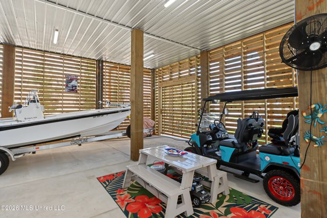 131 Beach View Drive, Pass Christian, MS 39571