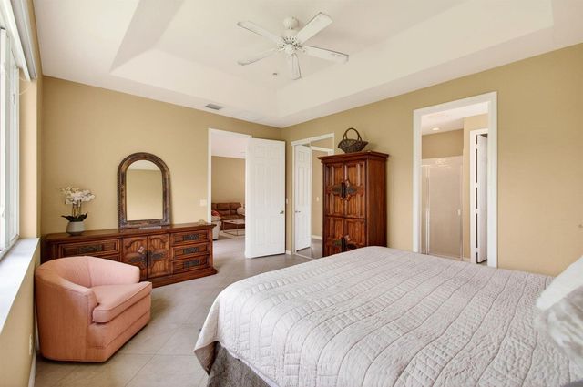 9635 Sandpiper Shores Way, West Palm Beach, FL 33411