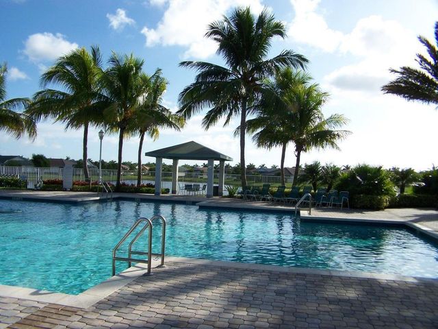 9635 Sandpiper Shores Way, West Palm Beach, FL 33411