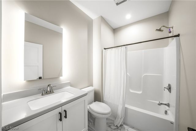33553 Capel Road, Columbia Station, OH 44028