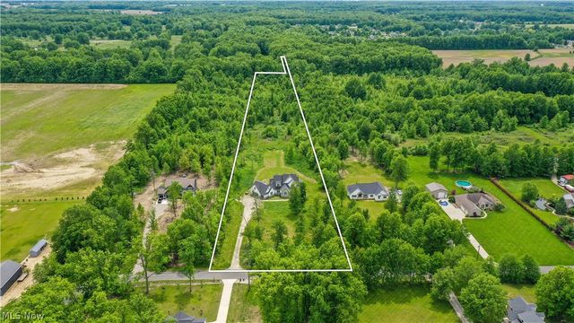 33553 Capel Road, Columbia Station, OH 44028