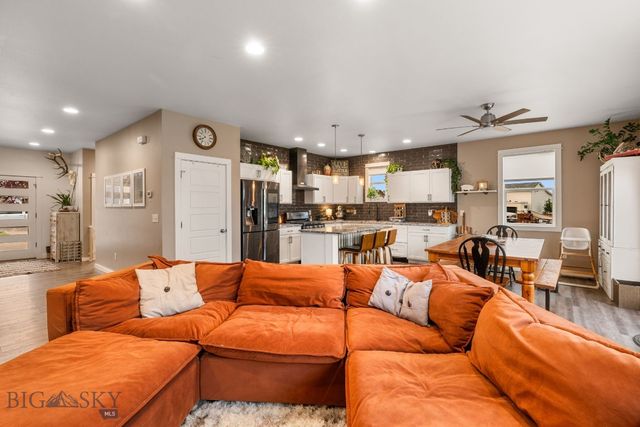 190 Stewart Loop, Bozeman, MT 59718