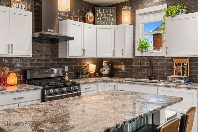 190 Stewart Loop, Bozeman, MT 59718