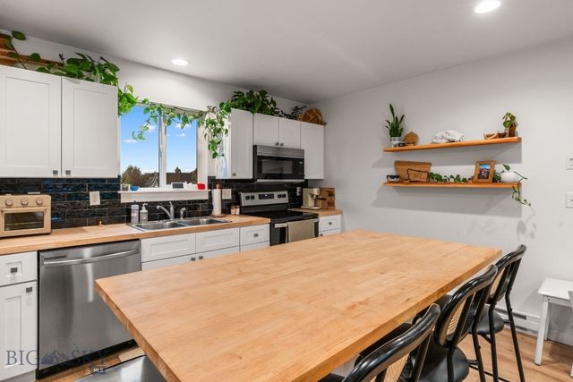 190 Stewart Loop, Bozeman, MT 59718