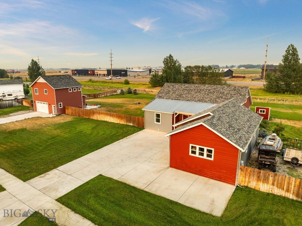 190 Stewart Loop, Bozeman, MT 59718 photo 2
