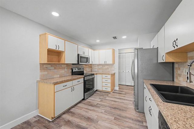 3419 ANNETTE COURT, Clearwater, FL 33761
