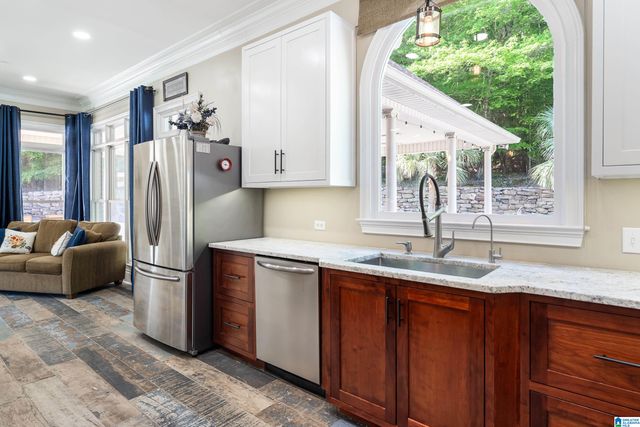 3144 CAHABA VALLEY ROAD, Indian Springs Village, AL 35124