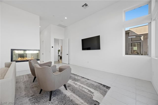 164 Vista Terrazza Street, Henderson, NV 89011
