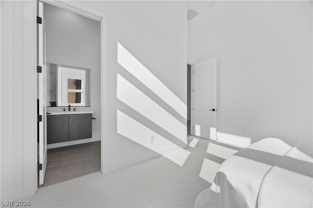 164 Vista Terrazza Street, Henderson, NV 89011