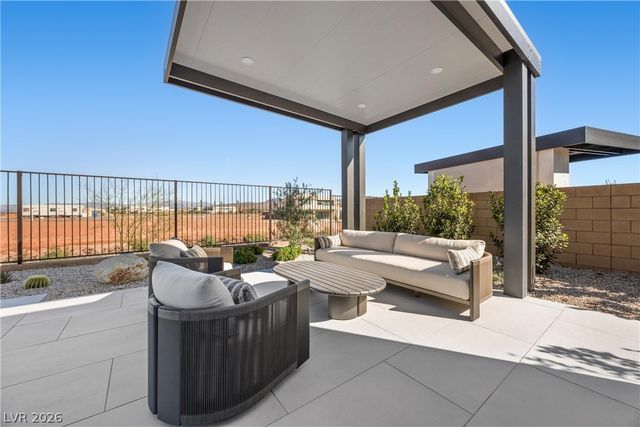 164 Vista Terrazza Street, Henderson, NV 89011