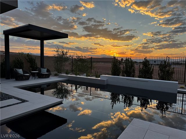 164 Vista Terrazza Street, Henderson, NV 89011