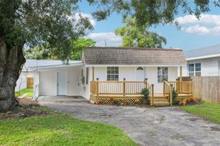 5502 40TH STREET N, St Petersburg, FL 33714