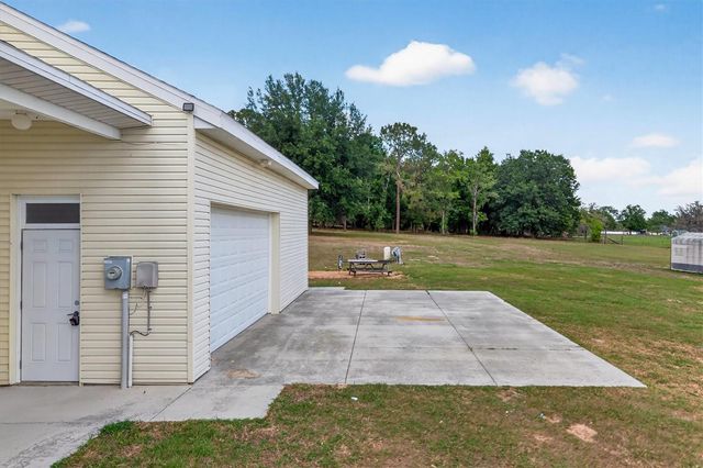 38327 HAMRICH DRIVE, Dade City, FL 33525