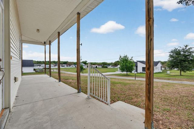 38327 HAMRICH DRIVE, Dade City, FL 33525
