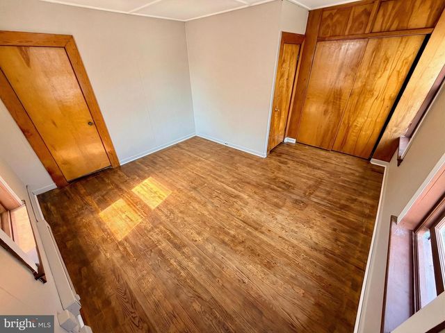 19 4TH AVE, Roebling, NJ 08554