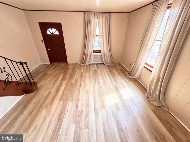 19 4TH AVE, Roebling, NJ 08554