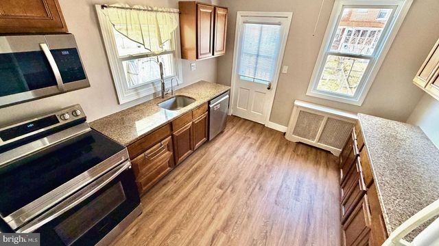 19 4TH AVE, Roebling, NJ 08554