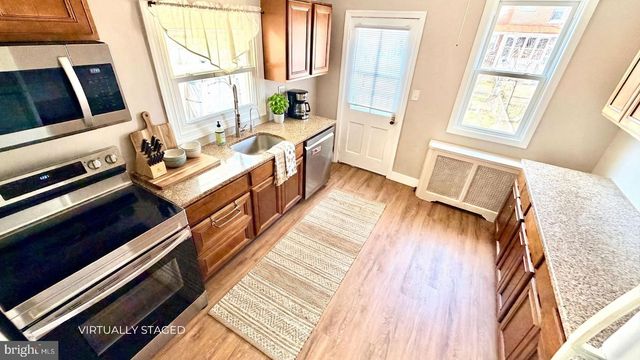 19 4TH AVE, Roebling, NJ 08554