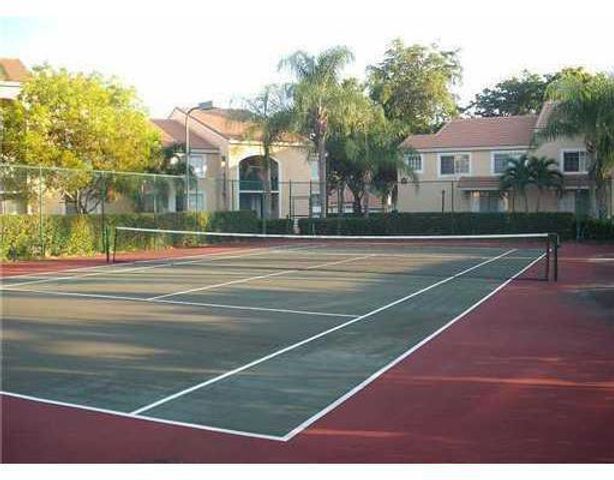 1743 Village Boulevard 207, West Palm Beach, FL 33409