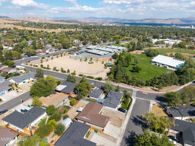 3035 Attridge Place, Reno, NV 89503