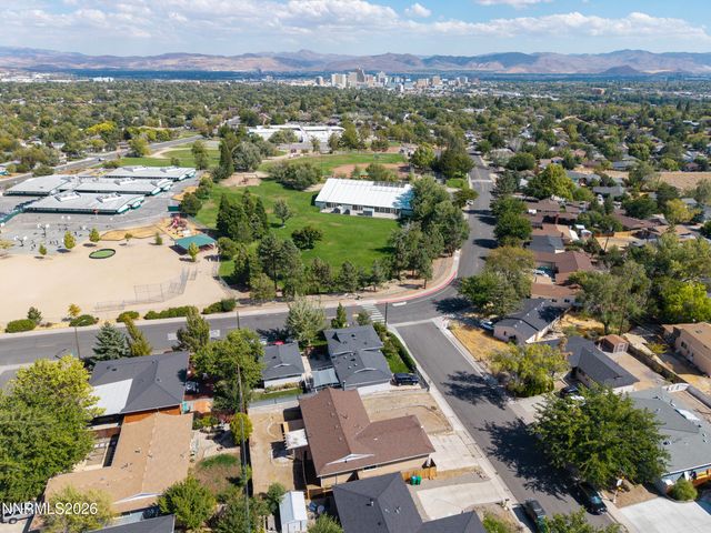 3035 Attridge Place, Reno, NV 89503