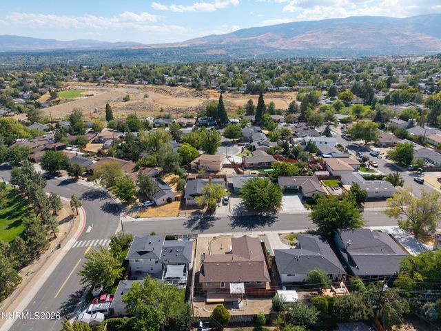 3035 Attridge Place, Reno, NV 89503
