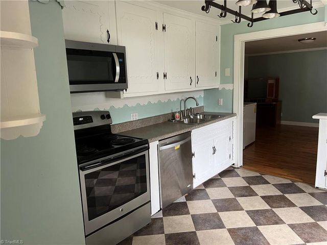 146 Westwood Lane, Elkin, NC 28621