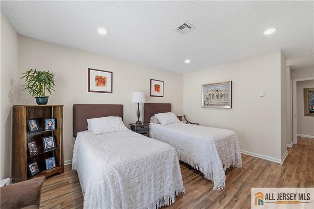 297 Yardley Drive 297A, Monroe, NJ 08831