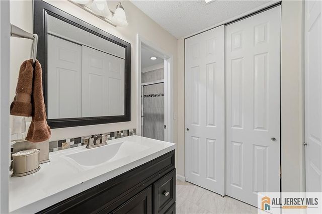 297 Yardley Drive 297A, Monroe, NJ 08831