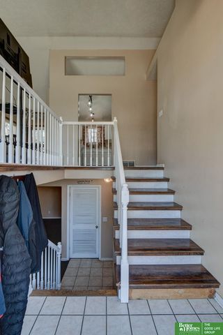 8849 N 81 Avenue, Omaha, NE 68122