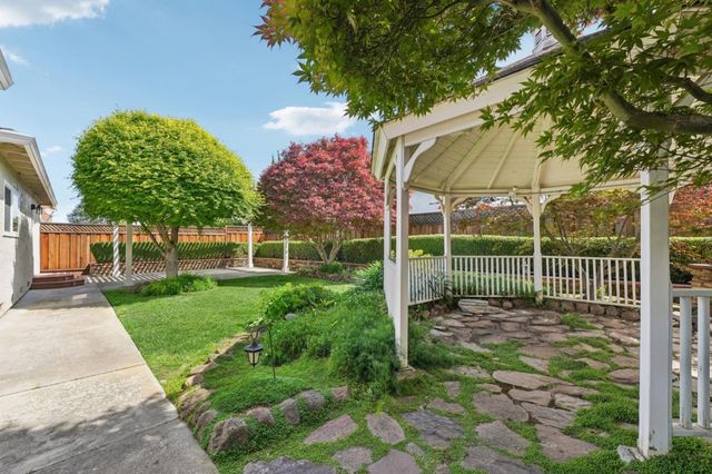 6620 Thames Drive, Gilroy, CA 95020