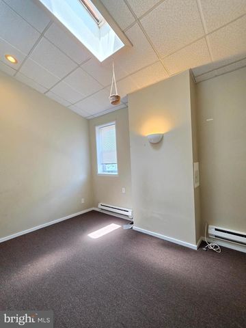 4037 BALTIMORE AVE, Philadelphia, PA 19104